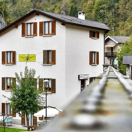 Inn Al Lago
